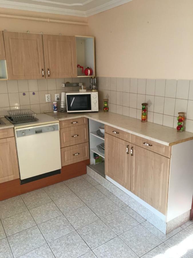 Stella Apartman Дебрецен Екстериор снимка