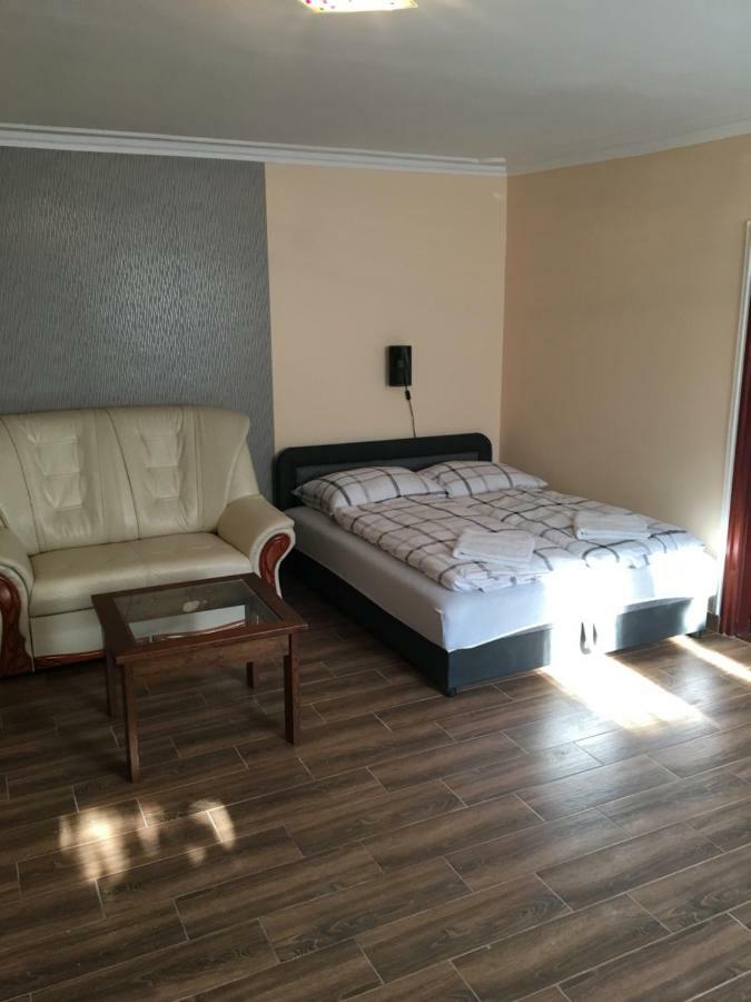 Stella Apartman Дебрецен Екстериор снимка