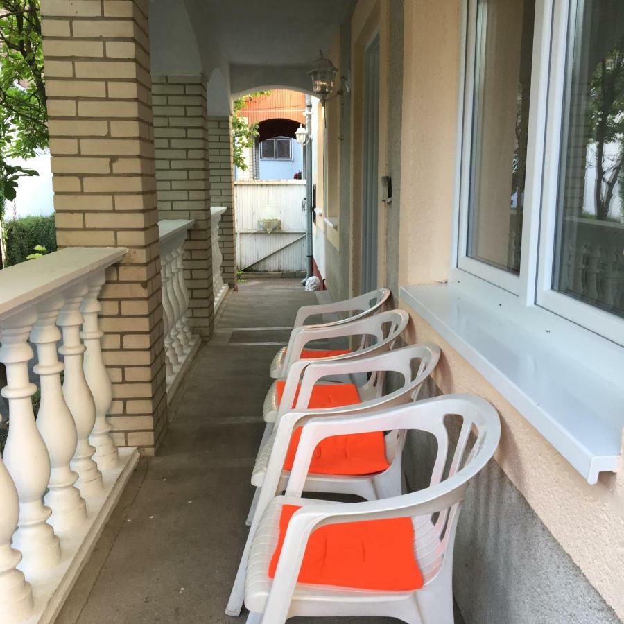 Stella Apartman Дебрецен Екстериор снимка